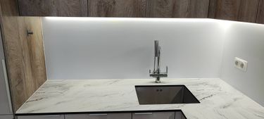 Еврозапил столешницы из HPL/Массива Установка столешницы HPL Установка и подключение электрической варочной поверхности