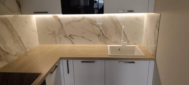 Установка дополнительной розетки с подведением коммуникаций