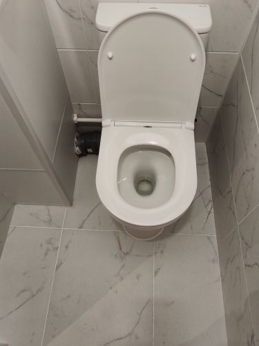 Установка напольного унитаза