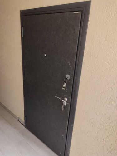 Установка входной двери весом до 95 кг