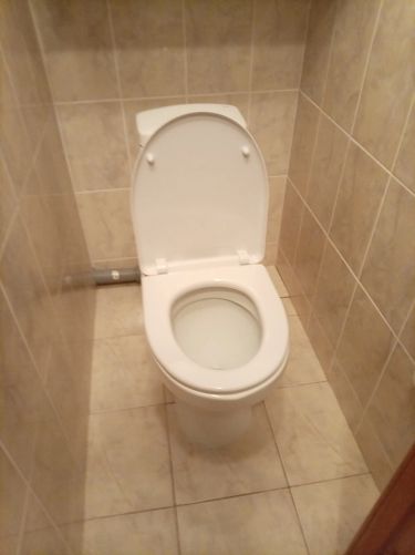 Установка напольного унитаза