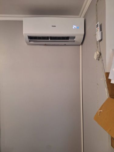 Установка сплит системы 7-9 kBTU (одноэтапный монтаж)