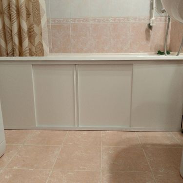 Установка экрана под ванну