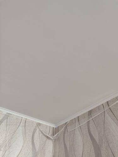 Покраска потолка эмалью / воднодисперсионной / акриловой краской