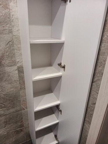 Монтаж шкафа / шкафа-пенала для ванной