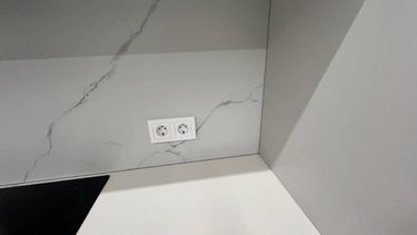 Установка выключателя (на готовые коммуникации)