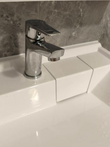 Установка смесителя (на готовые коммуникации)