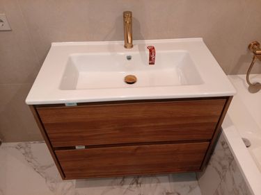 Установка подвесного унитаза (на готовую инсталляцию)