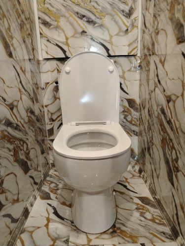 Установка напольного унитаза