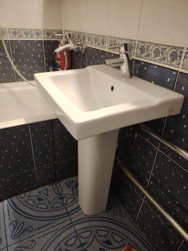 Установка смесителя (на готовые коммуникации)