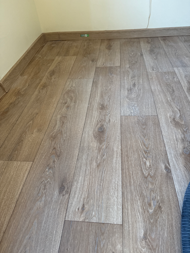 Демонтаж линолеума/ковролина, уложенного на клей