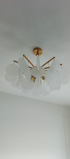 Установка люстры в сборке