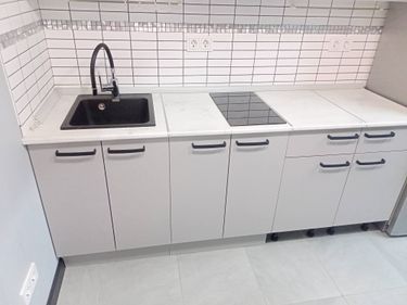 Замена фасадов Выезд мастера за пределы зоны бесплатного выезда Замена ручки открывания фасада