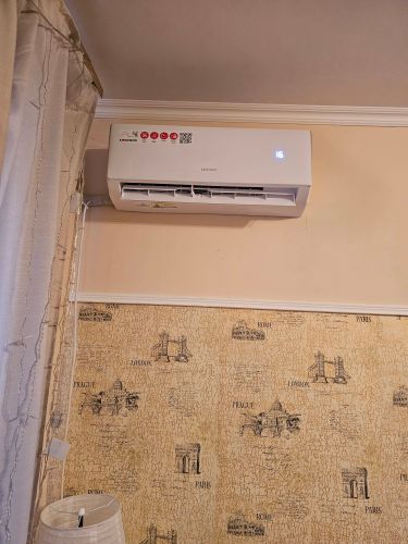 Установка сплит системы 7-9 kBTU (одноэтапный монтаж)