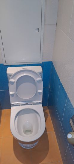 Установка напольного унитаза