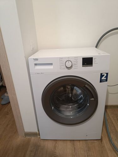 Установка отдельностоящей стиральной машины с подключением