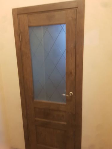 Установка межкомнатной двухстворчатой двери