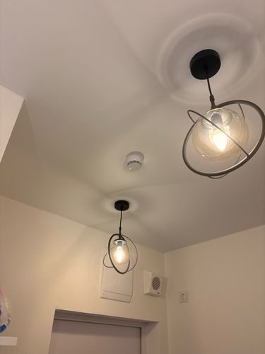 Установка люстры в сборке