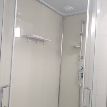 Демонтаж акриловой/стальной ванны Демонтаж смесителя