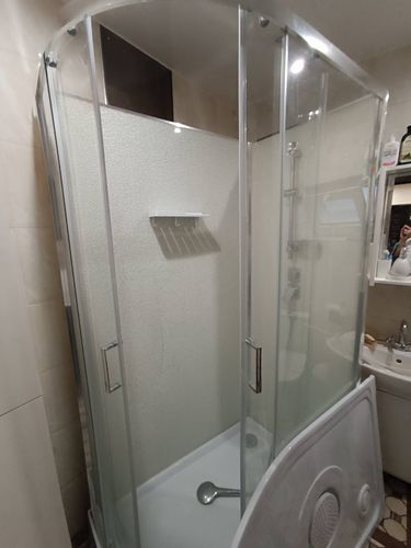 Демонтаж душевой кабины