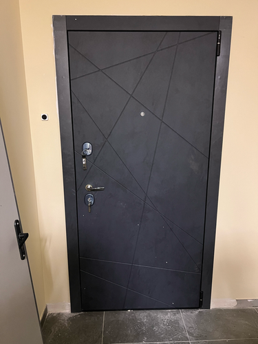 Установка входной двери весом до 95 кг