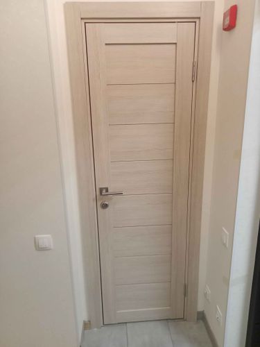 Установка межкомнатной одностворчатой двери Установка добора до 20 см