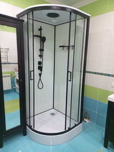 Установка душевой кабины шириной до 100 см