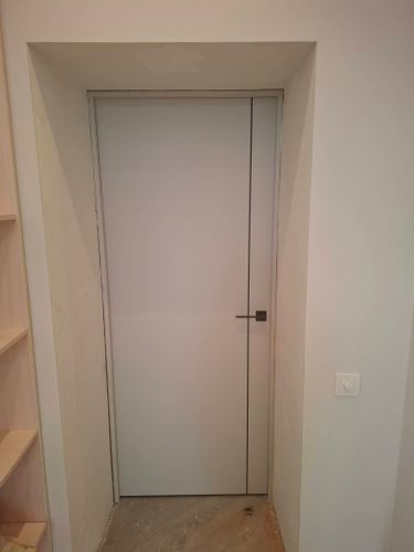 Врезка замка с личинкой/сантехнического/магнитного/ручек купе (пара)