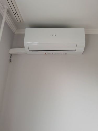 Установка сплит системы 7-9 kBTU (одноэтапный монтаж)