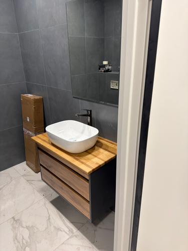 Навеска зеркала