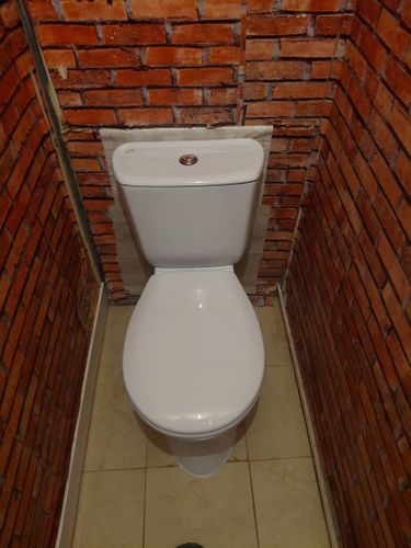 Установка напольного унитаза