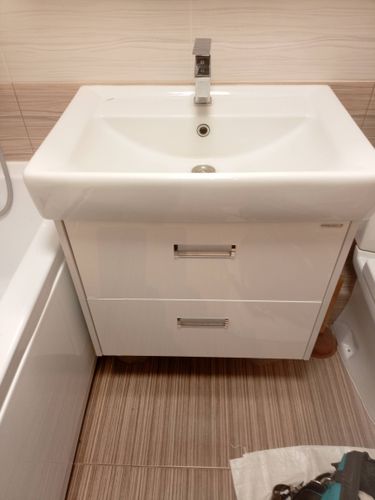 Установка смесителя (на готовые коммуникации)