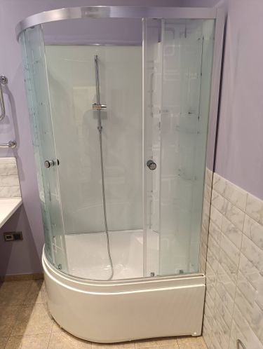 Демонтаж душевой кабины