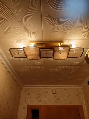 Установка люстры в сборке