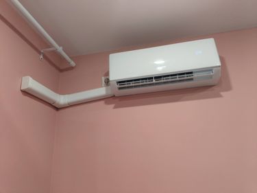 Установка сплит системы 7-9 kBTU (одноэтапный монтаж)