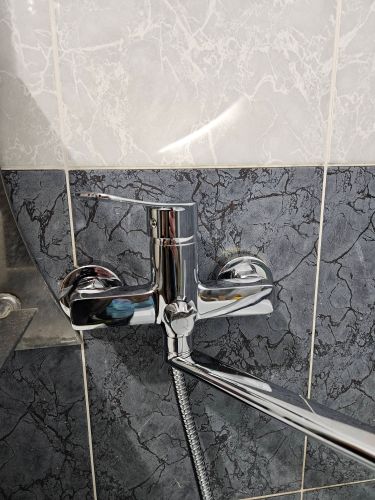 Установка смесителя (на готовые коммуникации)