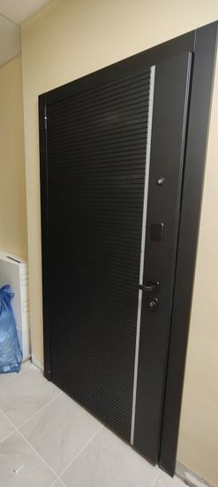 Установка входной двери весом до 95 кг