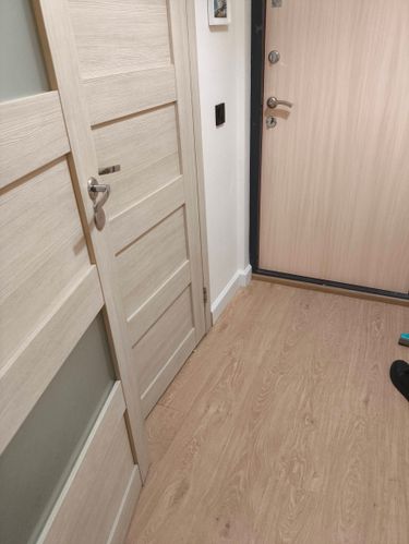 Установка розетки на готовые коммуникации