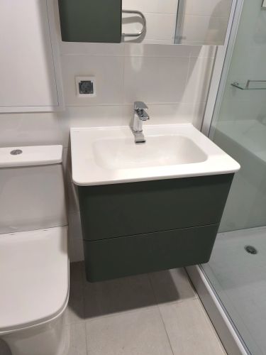 Установка напольного унитаза
