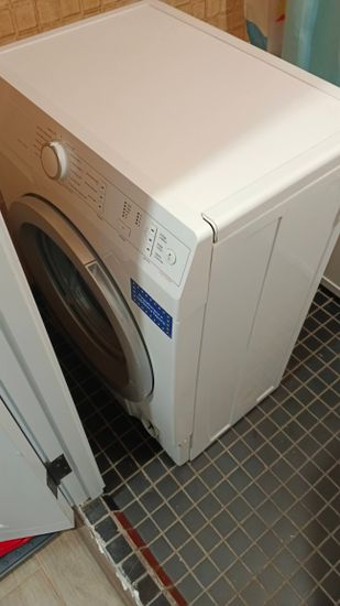 Установка отдельностоящей стиральной машины с подключением