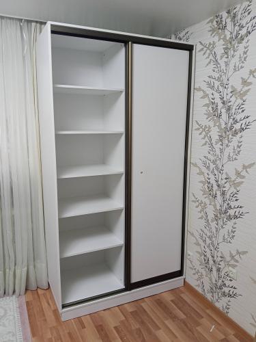 Сборка двухдверного шкафа-купе