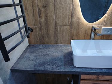 Установка смесителя (на готовые коммуникации)