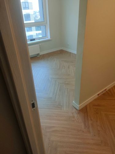 Монтаж деревянного/мдф плинтуса