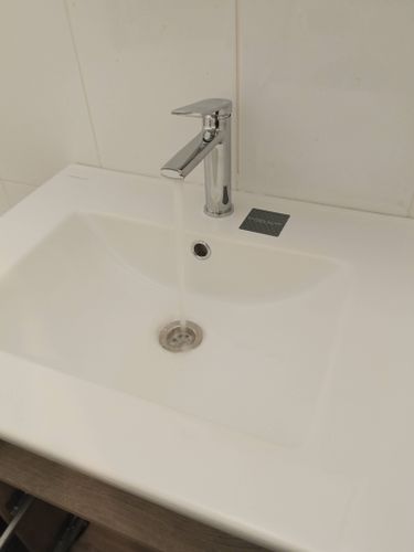 Установка смесителя (на готовые коммуникации)