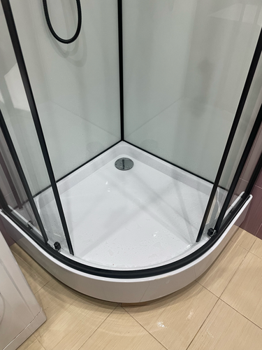 Установка душевой кабины шириной до 90 см