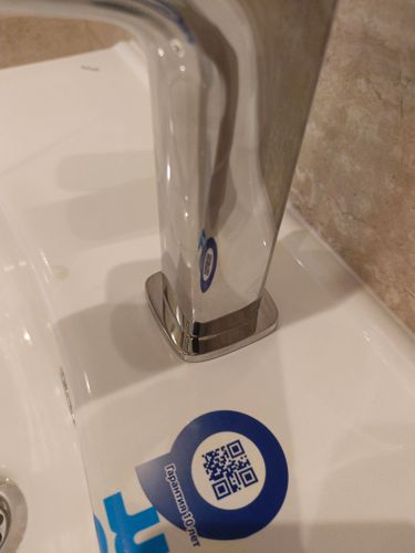 Установка смесителя (на готовые коммуникации)