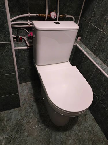 Установка напольного унитаза