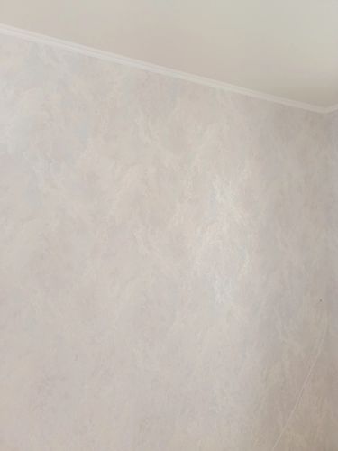 Монтаж потолочного полистрирол/пенополистирол плинтуса