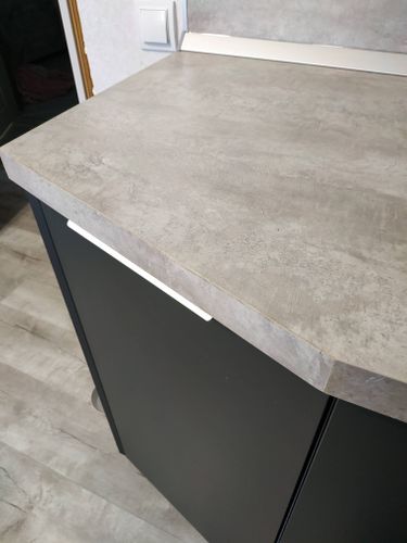 Установка столешницы ДСП Установка и подключение вытяжки пристенной/потолочной Уменьшение глубины/высоты/ширины шкафа