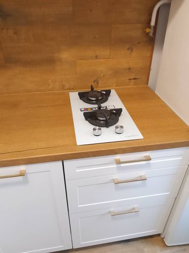 Установка газовой варочной поверхности Установка и подключение измельчителя пищевых отходов Установка и подключение крана и фильтра для питьевой воды